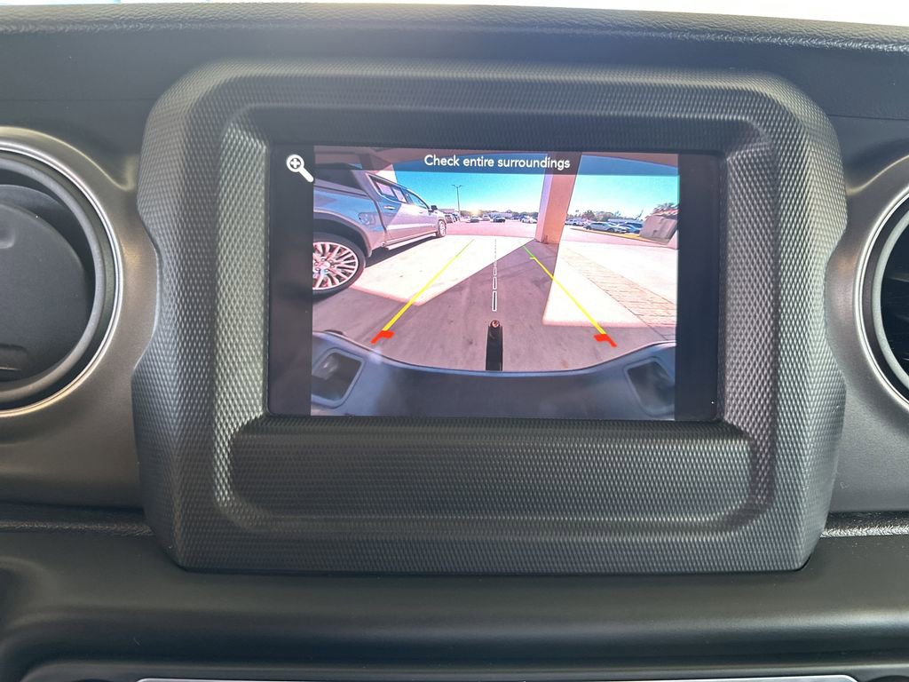 Used 2023 Jeep Gladiator Willys image 26