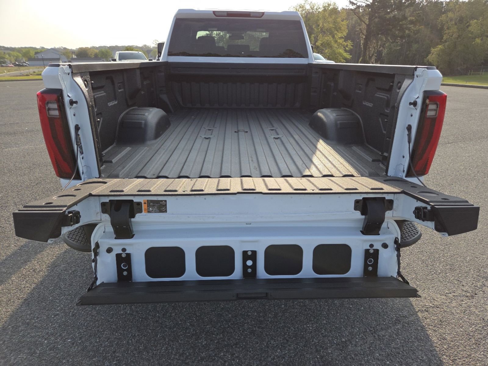 Used 2026 GMC Sierra 3500 Pro image 23