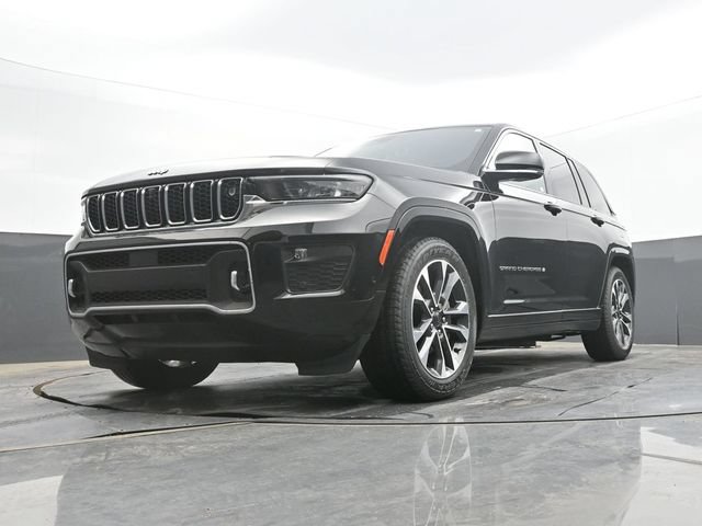 Used 2023 Jeep Grand Cherokee Overland w/ Adv Protech Group III AWD/4WD image 54