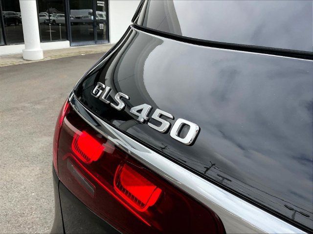 Certified 2024 Mercedes-Benz GLS 450 4MATIC image 26