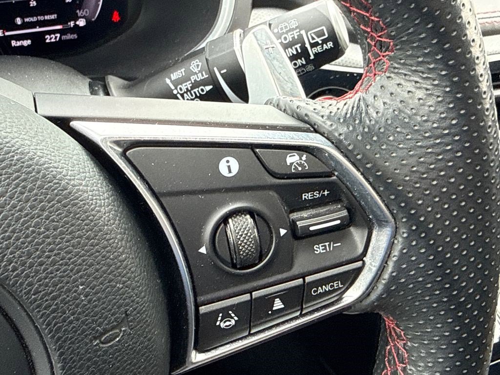 Used 2023 Acura MDX A-Spec image 27