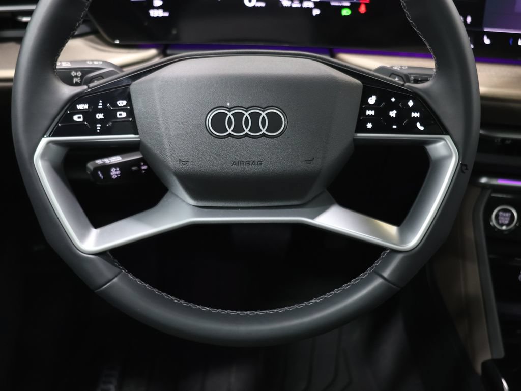 Certified 2025 Audi Q5 Premium w/ Premium Plus AWD/4WD image 17