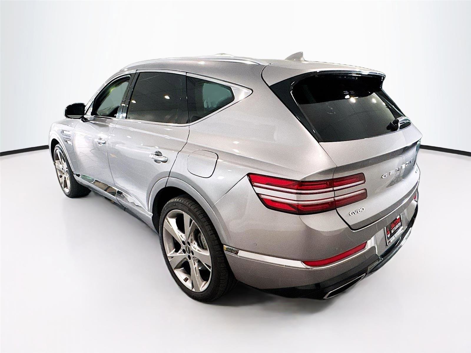 Used 2023 Genesis GV80 3.5T w/ Prestige Package image 3