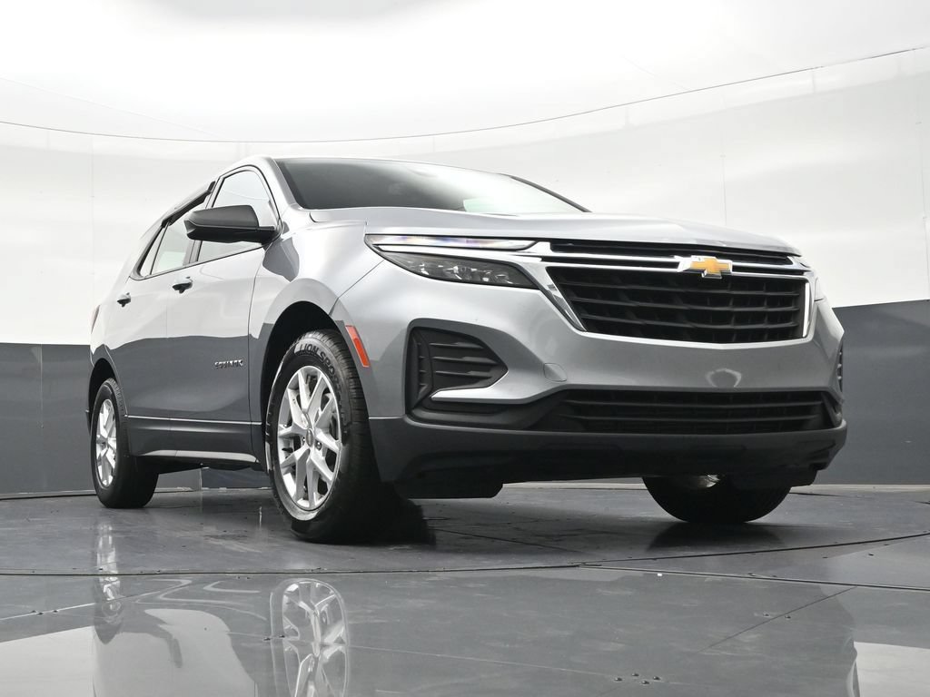 Used 2024 Chevrolet Equinox LS FWD image 29