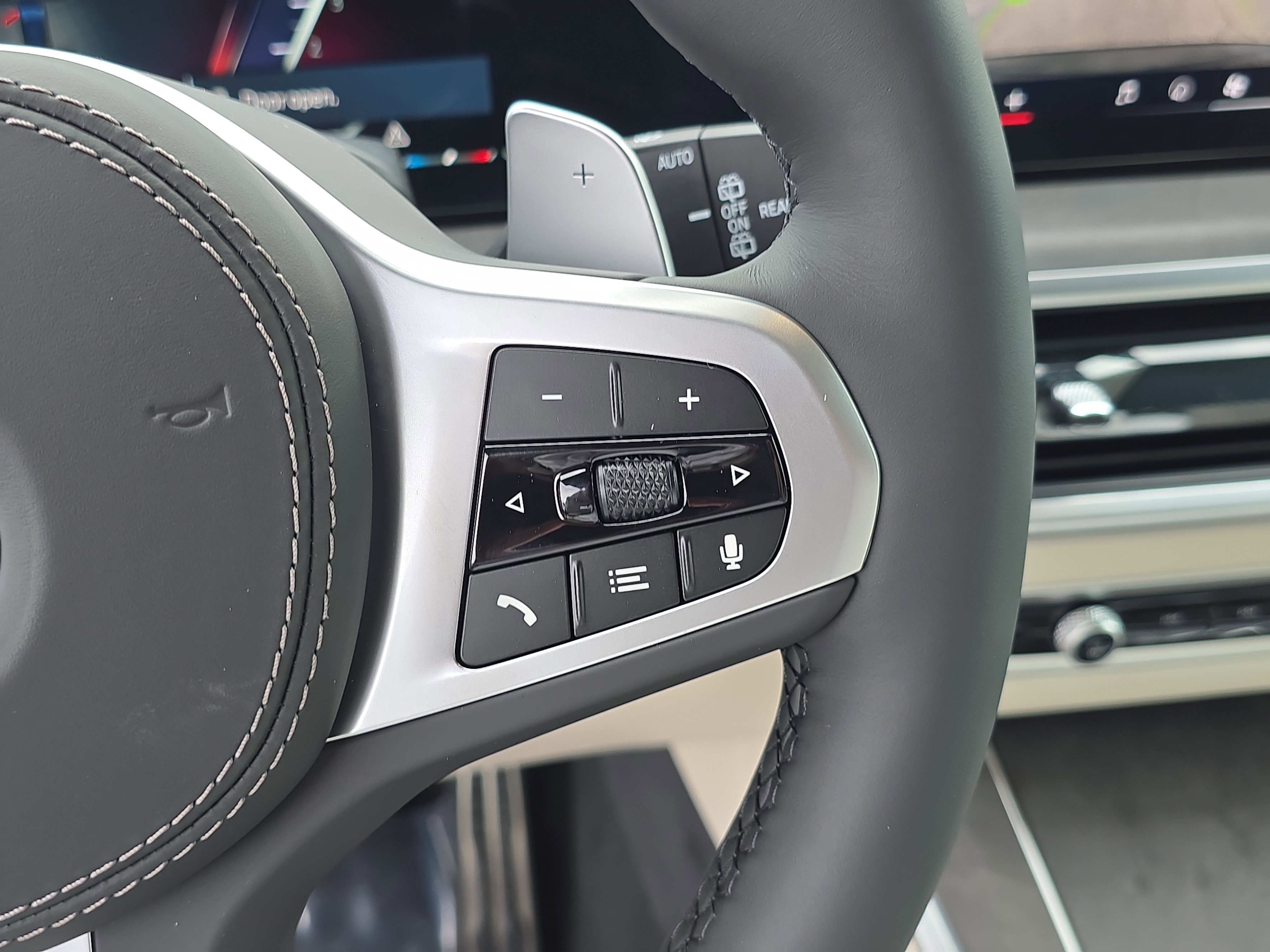 New 2026 BMW X5 sDrive40i w/ M Sport Package image 35