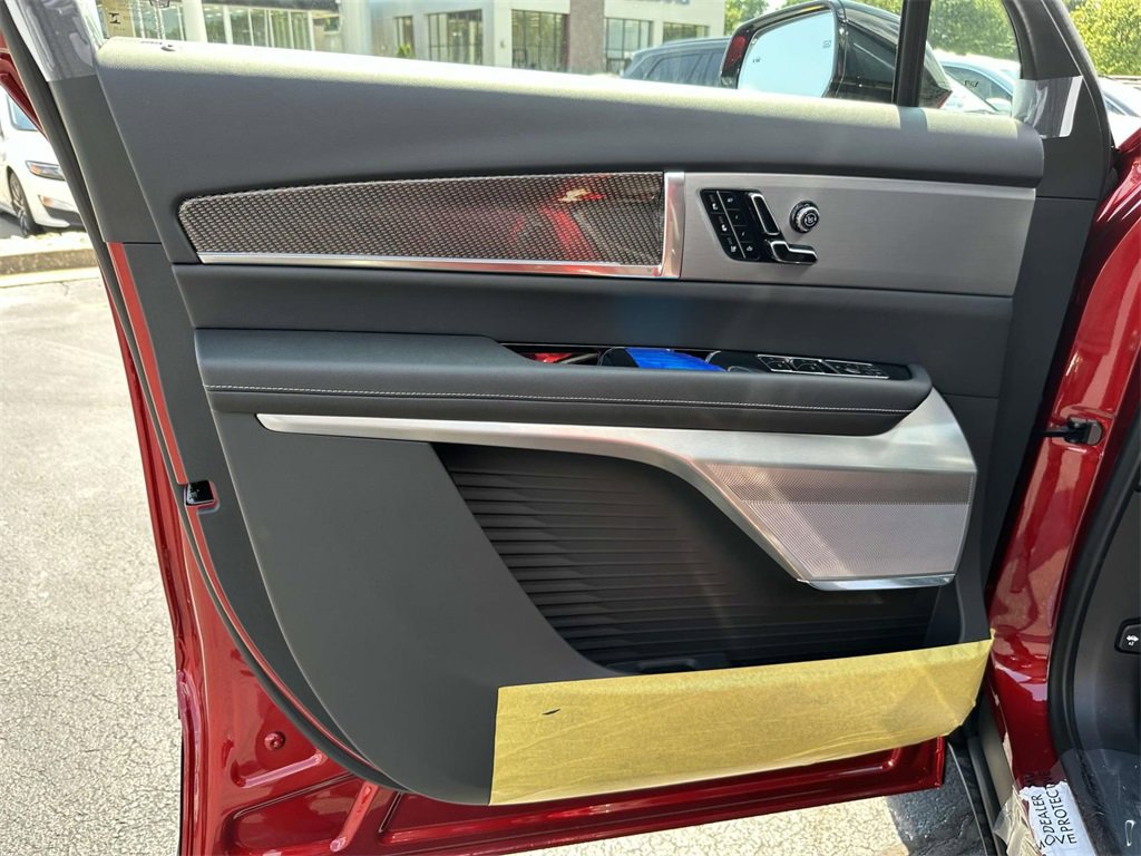 New 2026 Cadillac Vistiq Sport image 14