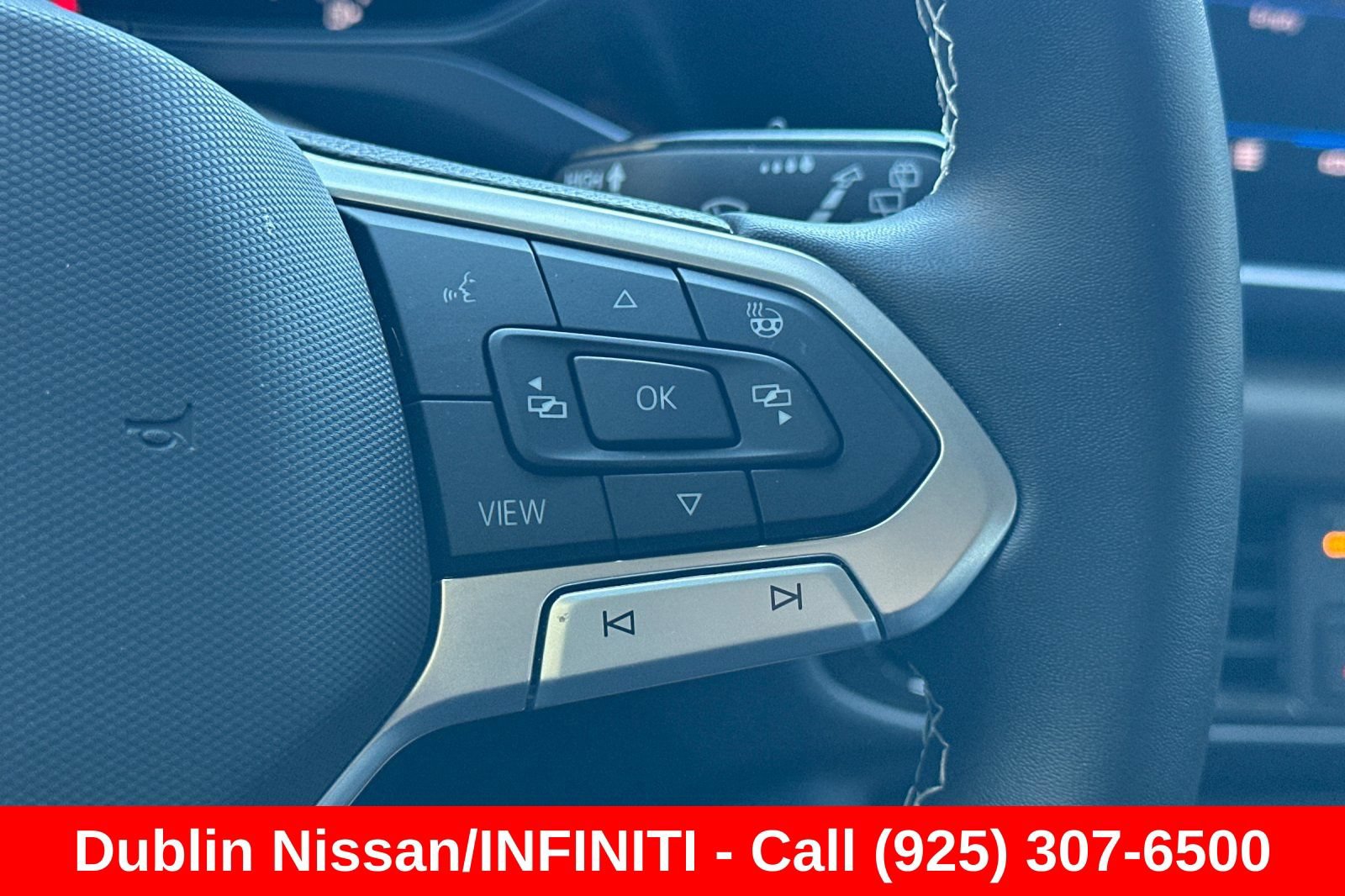 Used 2023 Volkswagen Taos SE w/ Black Wheel Package FWD image 39