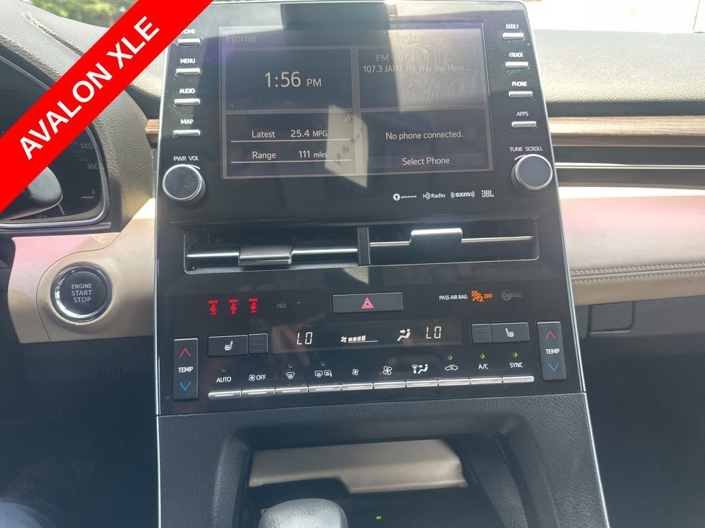 Certified 2019 Toyota Avalon XLE w/ Moonroof Package FWD image 11