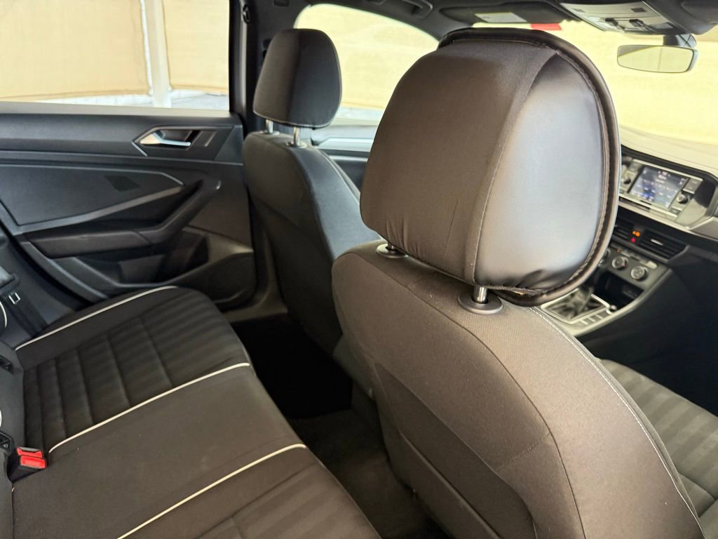 Used 2023 Volkswagen Jetta Sport image 21