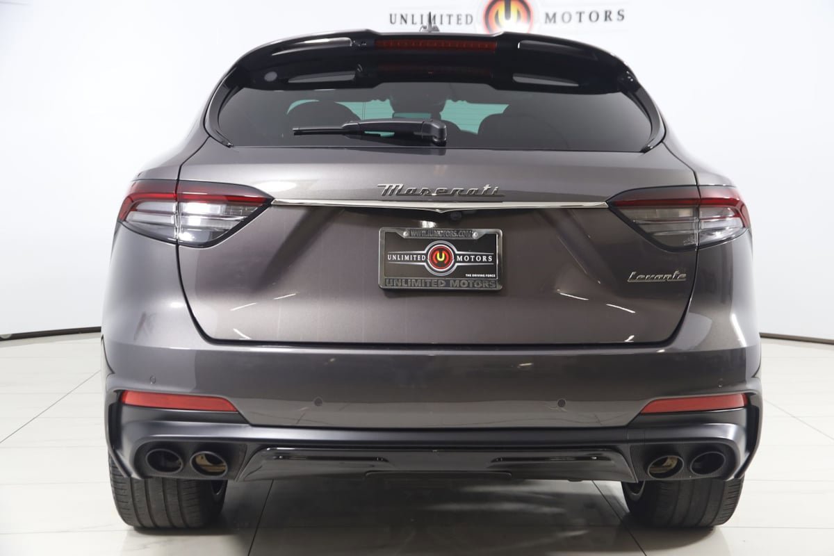 Used 2022 Maserati Levante Modena AWD/4WD image 55