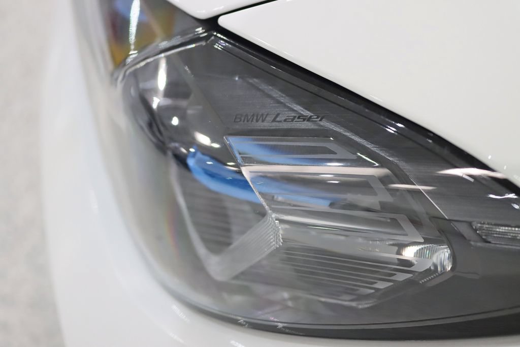 Used 2024 BMW M4 xDrive Competition AWD/4WD image 9
