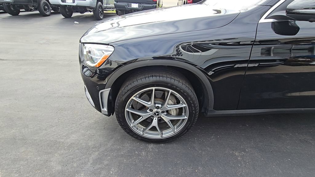 Used 2022 Mercedes-Benz GLC 300 4MATIC image 13