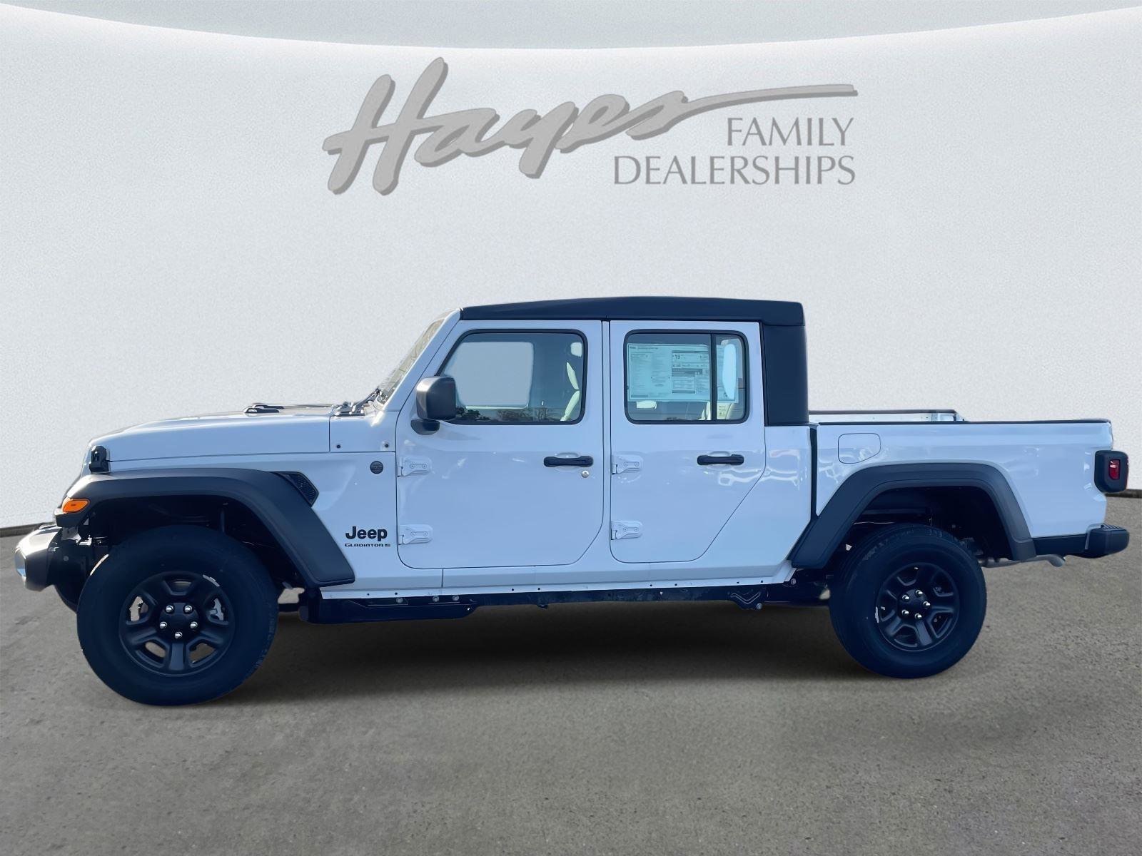 New 2026 Jeep Gladiator Sport AWD/4WD image 5