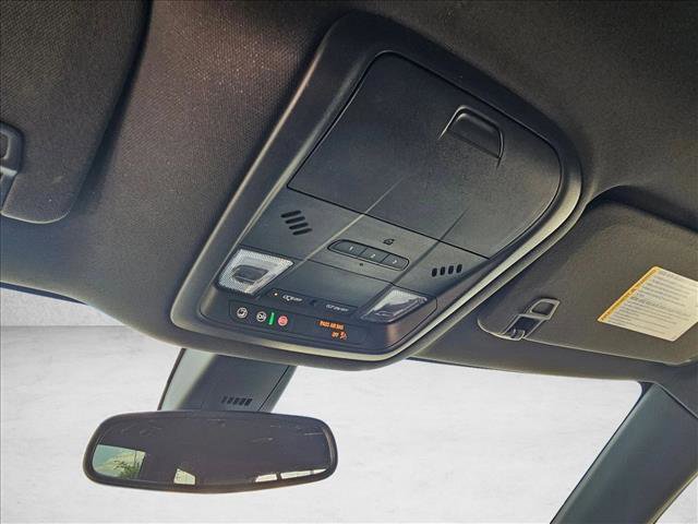 Used 2024 Buick Enclave Essence image 20