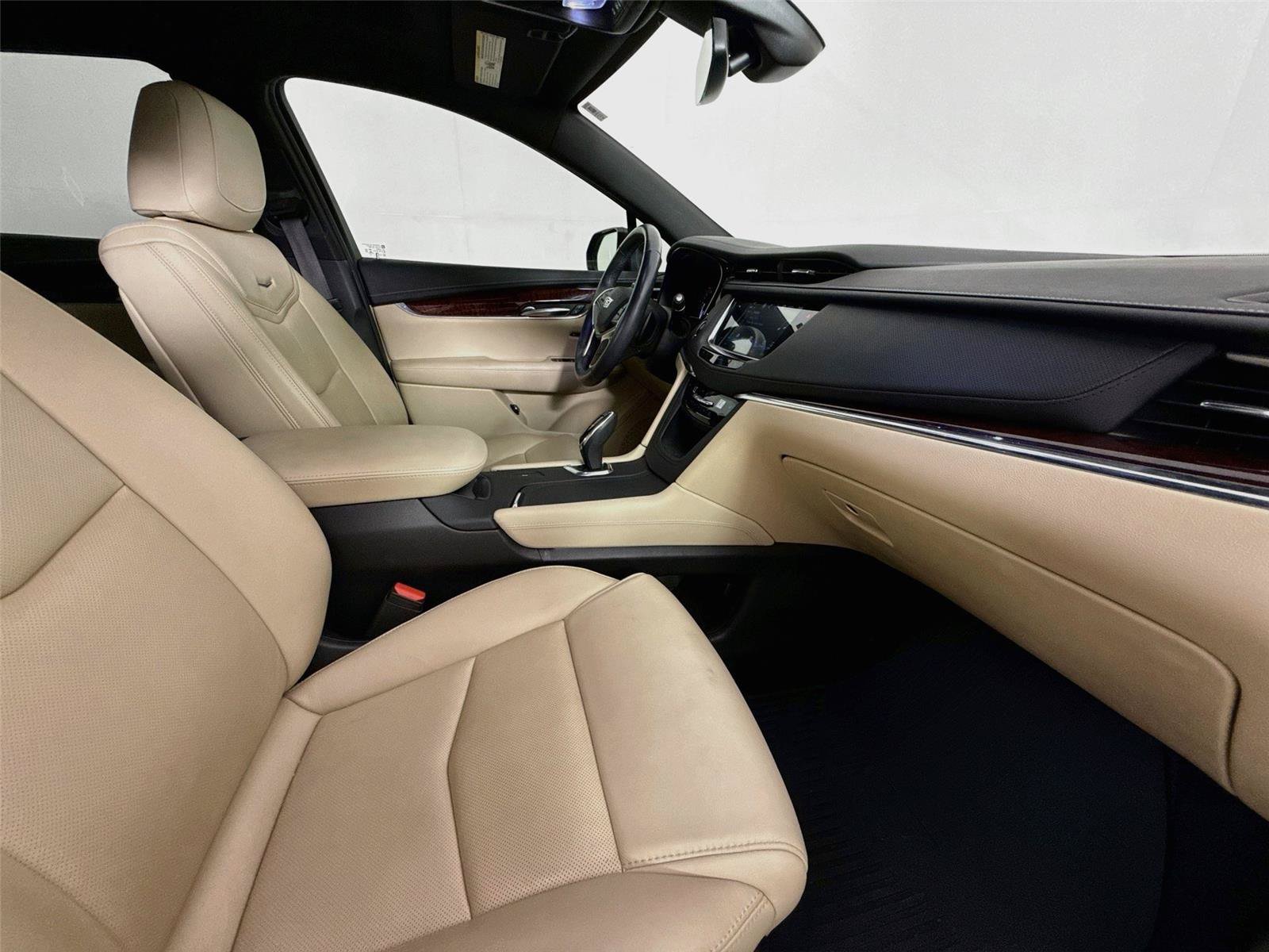 Used 2019 Cadillac XT5 Luxury FWD image 12