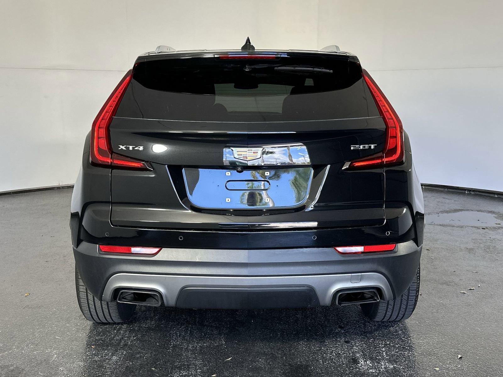 Used 2019 Cadillac XT4 Premium Luxury image 10