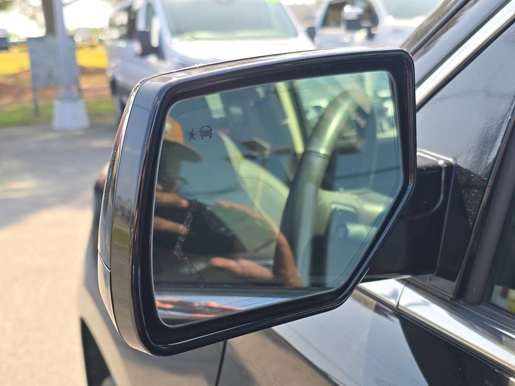 Used 2016 GMC Yukon Denali w/ Open Road Package image 11