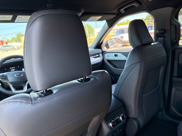 New 2027 Ford Explorer Active w/ Active Comfort Package RWD image 24
