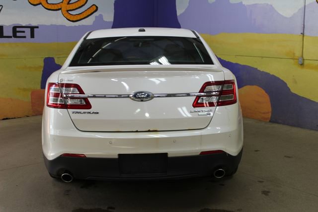 Used 2018 Ford Taurus Limited AWD/4WD image 7