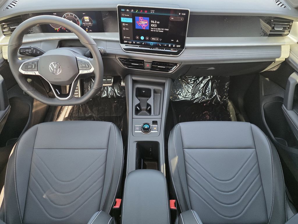 New 2026 Volkswagen Tiguan SE R-Line image 22