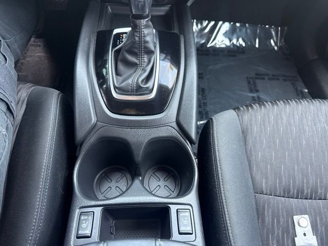 Used 2020 Nissan Rogue SV AWD/4WD image 14