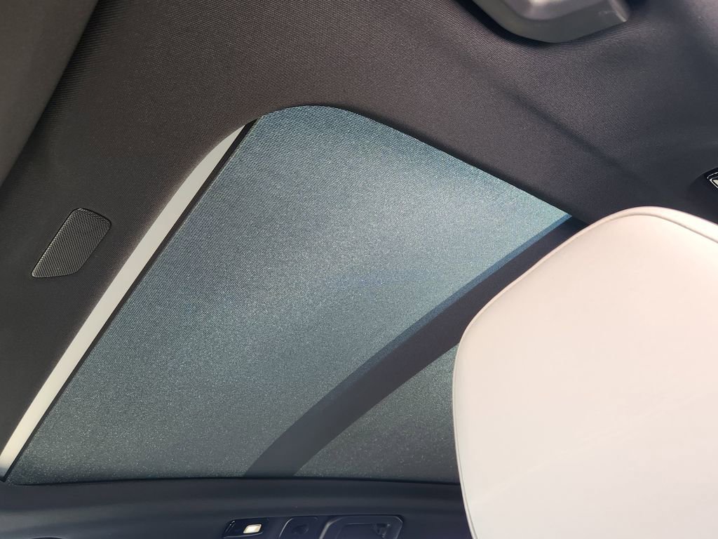 New 2026 Volvo XC60 T8 Plus w/ Protection Package Premier image 14