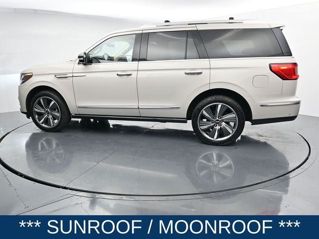 Used 2019 Lincoln Navigator Reserve w/ Cargo Package AWD/4WD image 7
