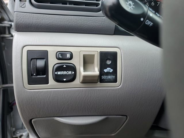 Used 2007 Toyota Corolla CE image 17