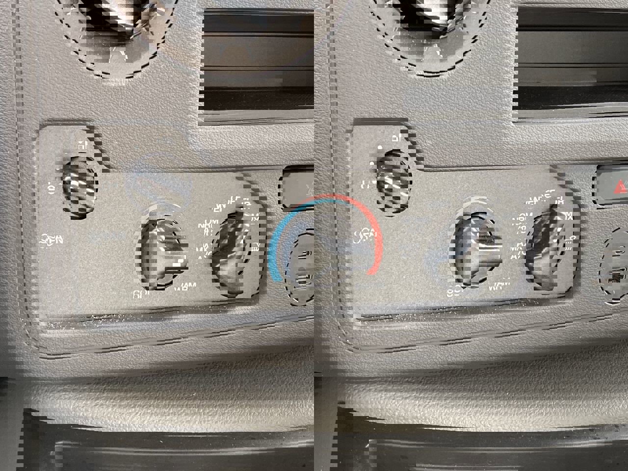 New 2025 Ford E-450 and Econoline 450 Super Duty w/ Power Equipment Group RWD image 13