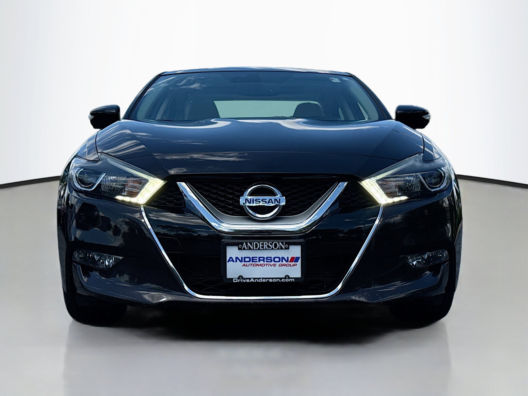 Used 2016 Nissan Maxima Platinum FWD image 16