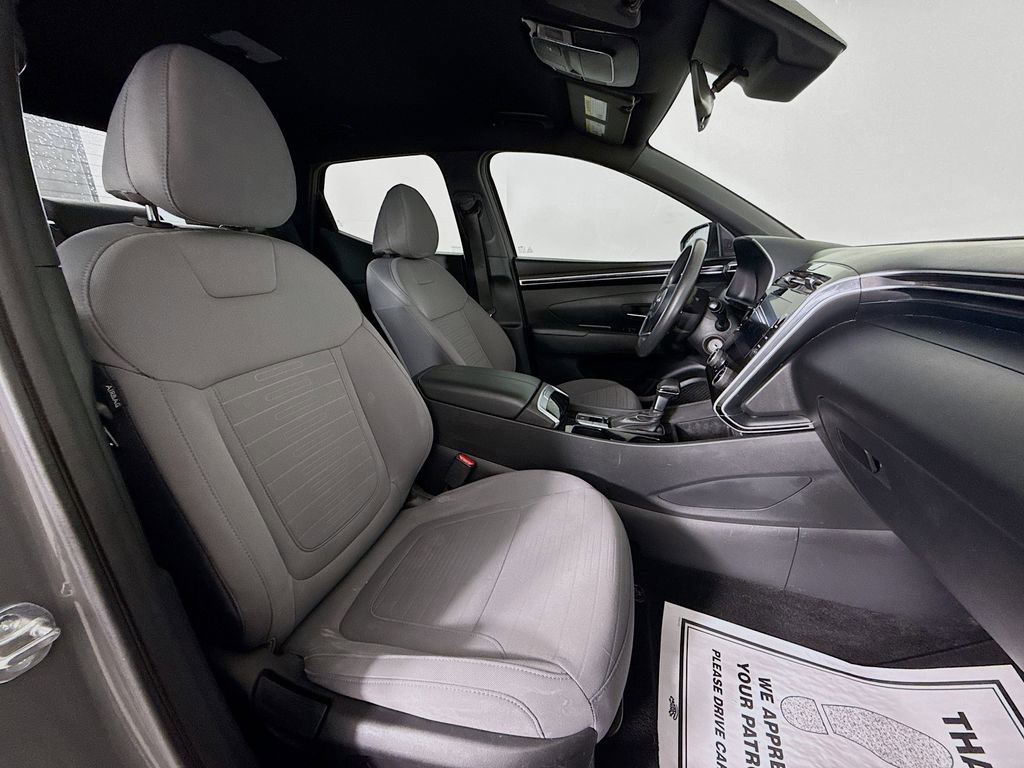 Used 2023 Hyundai Santa Cruz SE image 25
