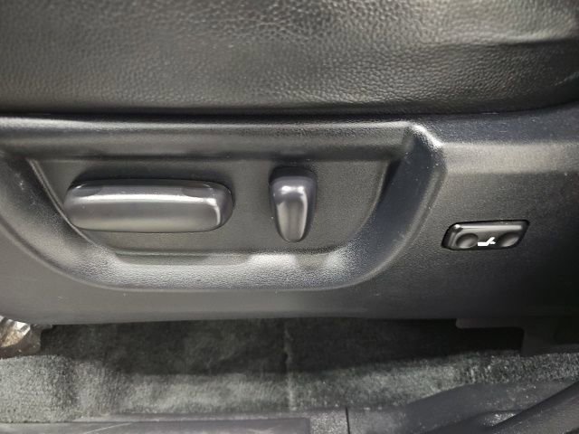 Used 2018 Toyota Sequoia TRD Sport image 16