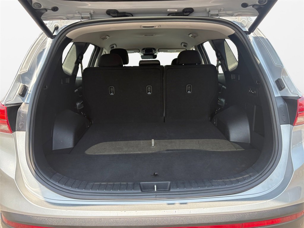 Used 2023 Hyundai Santa Fe SEL Convenience image 18