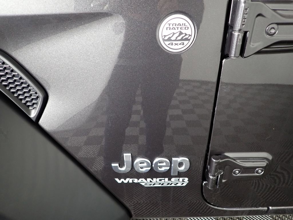 Used 2020 Jeep Wrangler Sport AWD/4WD image 46