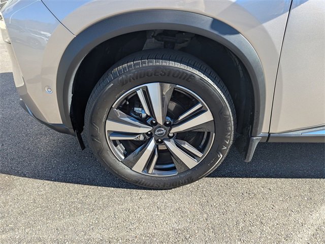 Used 2023 Nissan Rogue SL w/ SL Premium Package image 27