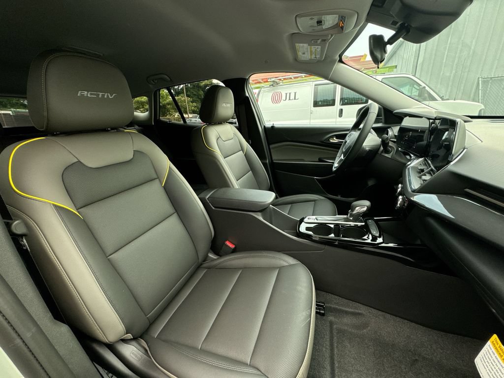 New 2026 Chevrolet Trax ACTIV w/ Driver Confidence Package FWD image 31