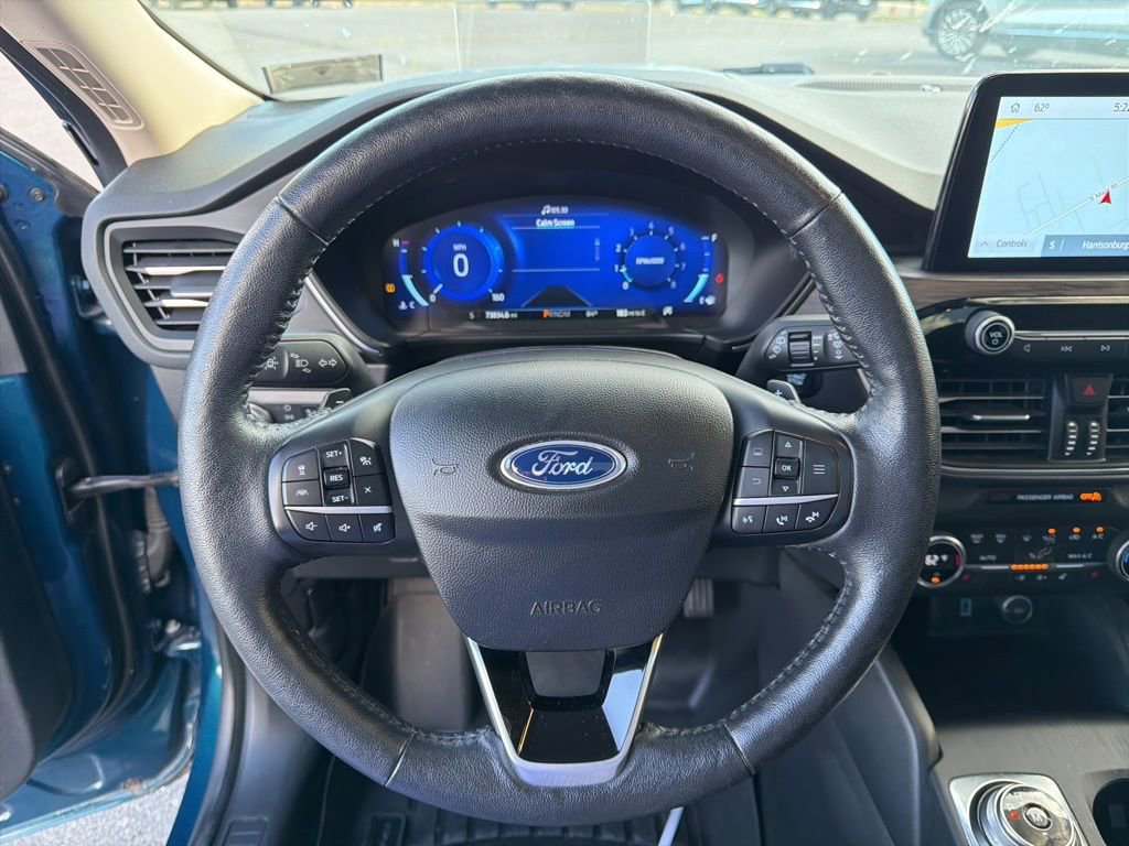 Used 2020 Ford Escape Titanium image 29