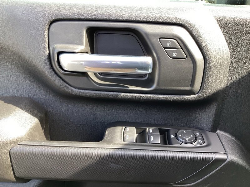 New 2026 Chevrolet Silverado 2500 Custom w/ Custom Convenience Package image 25