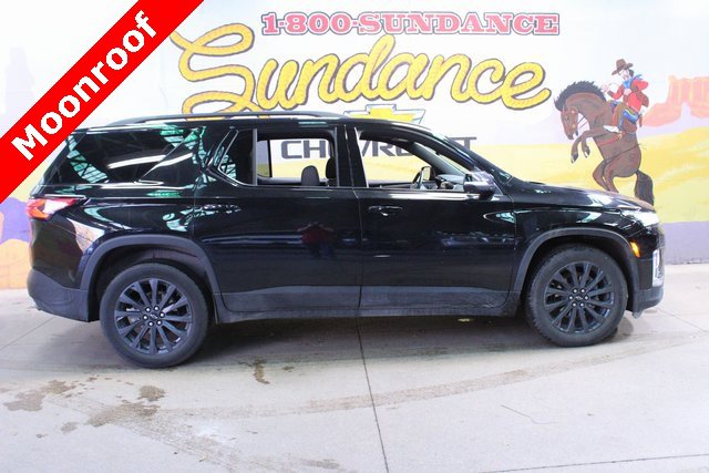 Used 2023 Chevrolet Traverse RS