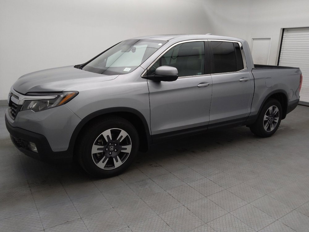 Used 2019 Honda Ridgeline RTL-T image 2