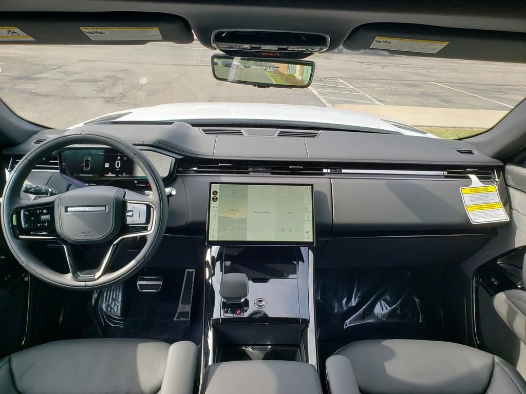 New 2026 Land Rover Range Rover Sport Dynamic SE image 13
