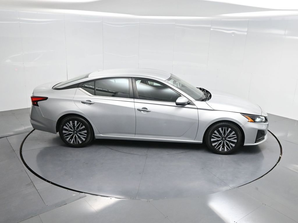 Used 2023 Nissan Altima 2.5 SV image 50