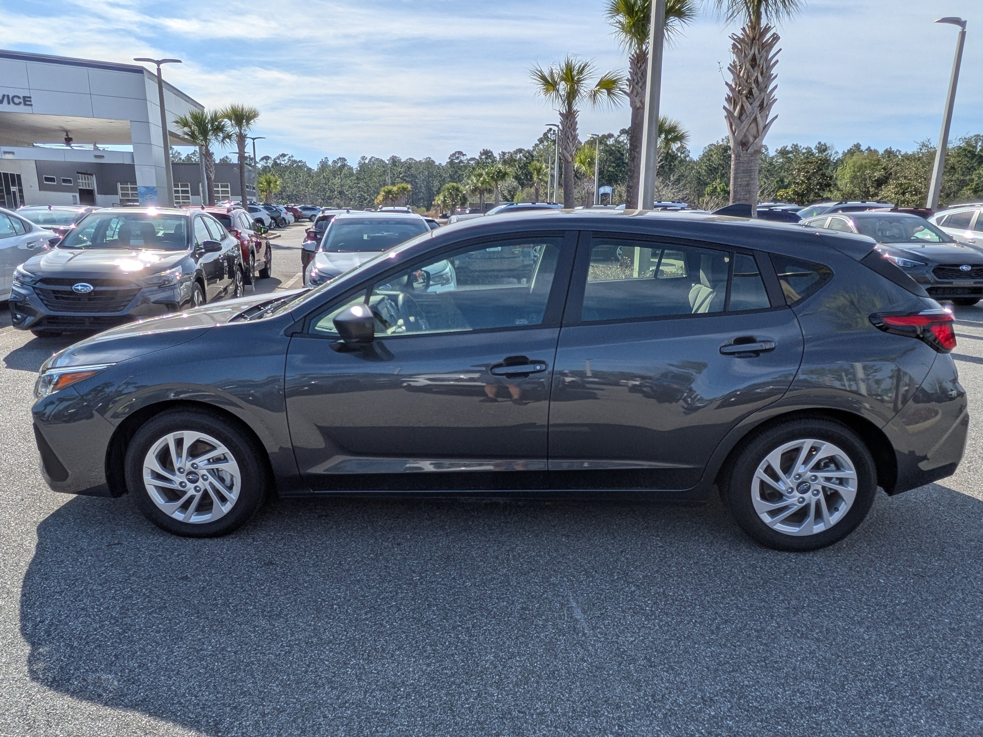 Certified 2025 Subaru Impreza 2.0i image 7