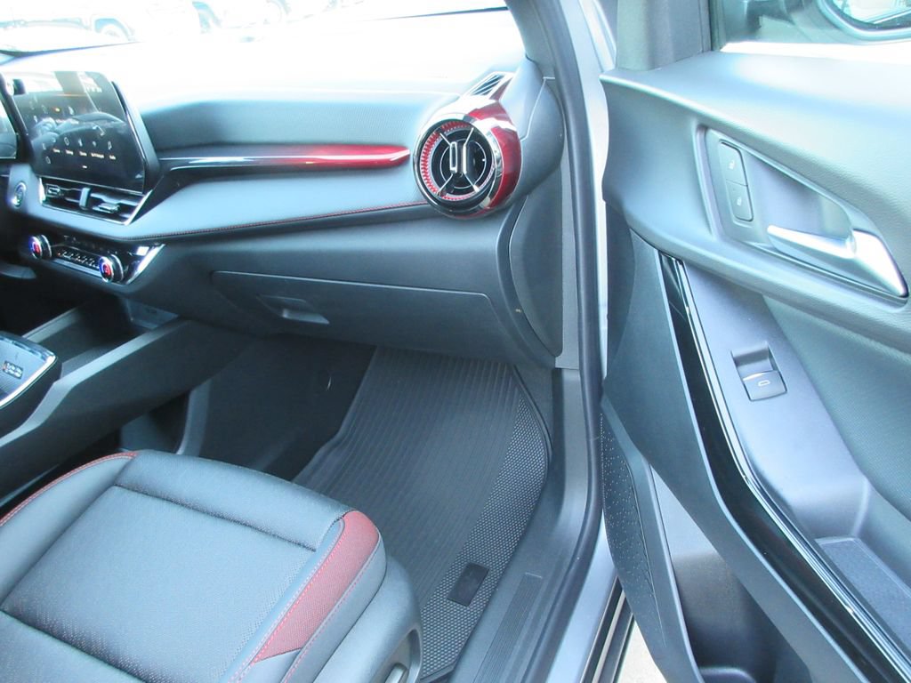 New 2027 Chevrolet Equinox RS AWD/4WD image 19