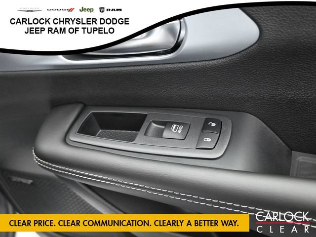 New 2026 Chrysler Pacifica Limited FWD image 41