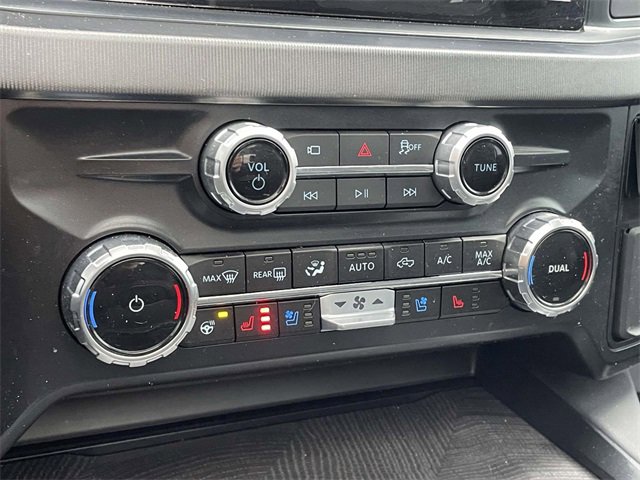 Certified 2025 Ford F350 Platinum w/ FX4 Off-Road Package image 29