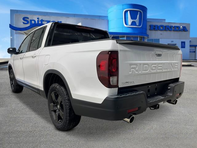 New 2026 Honda Ridgeline Black Edition image 6