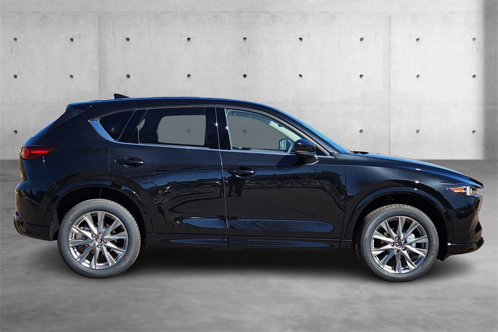 New 2025 MAZDA CX-5 AWD 2.5 S w/ Premium Plus Pkg image 3