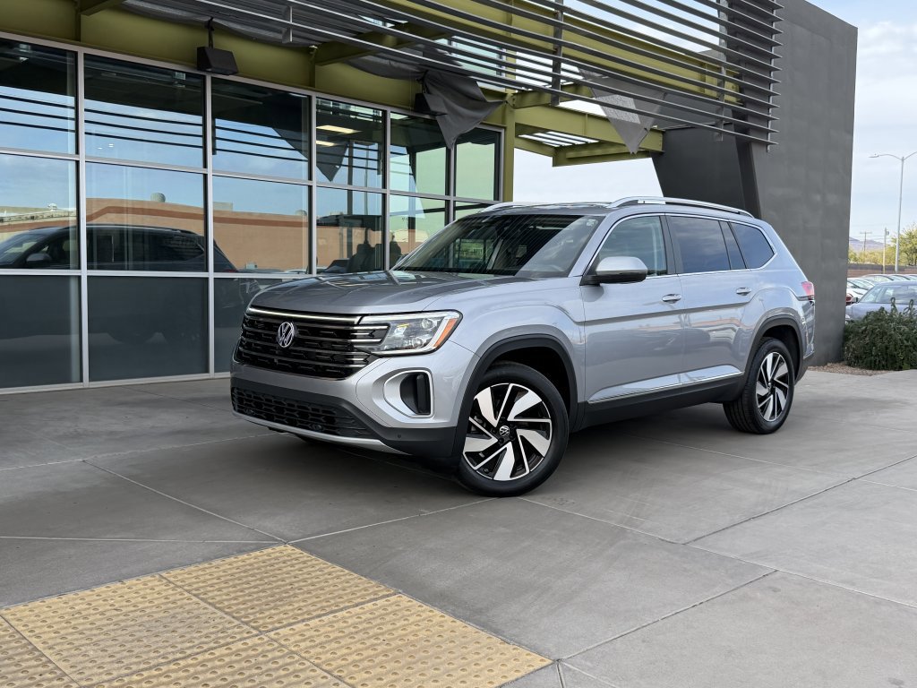 Used 2024 Volkswagen Atlas SEL image 1