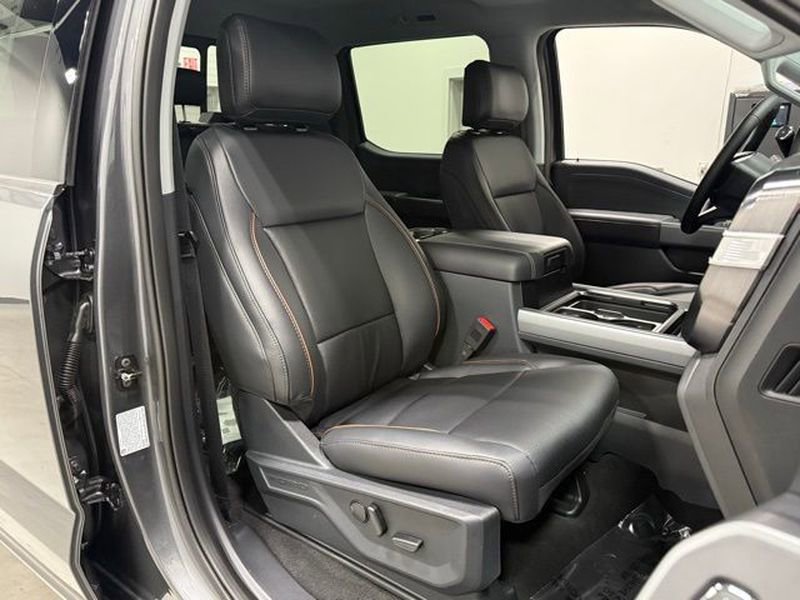 New 2026 Ford F350 Lariat w/ Lariat Ultimate Package image 29